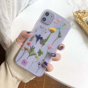 Tiny Flowers iPhone 12 Case