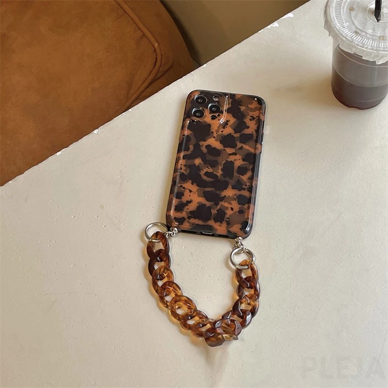 Leopard iPhone Case With Chain