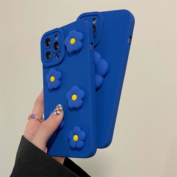 3D Blue Flowers iPhone Cases