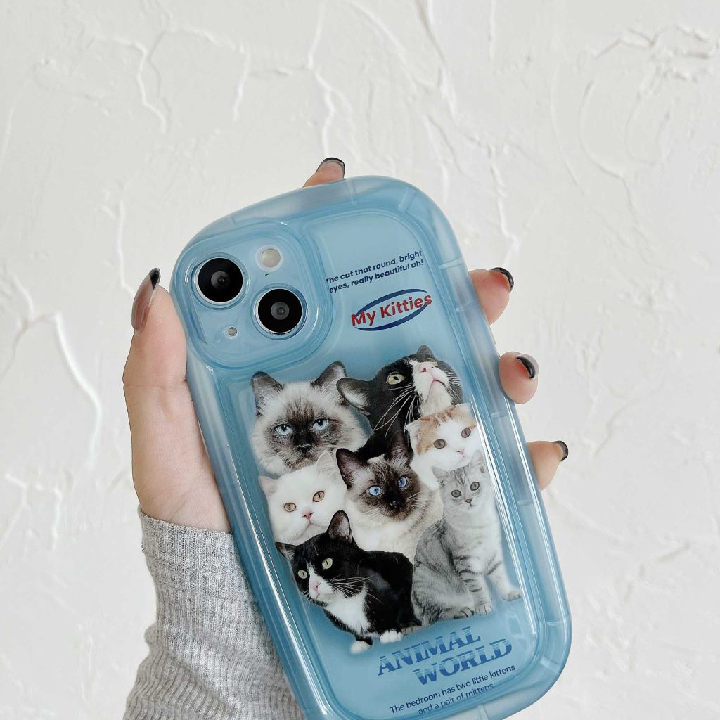 Fashion Cats iPhone 12 Case